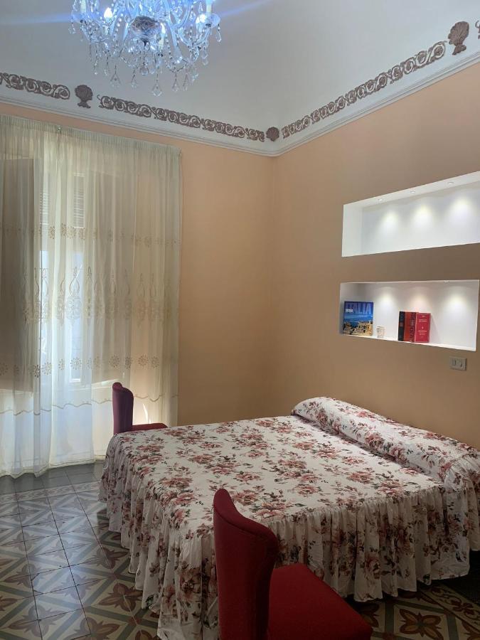 Casa Vacanze Miriam Randazzo Exterior photo